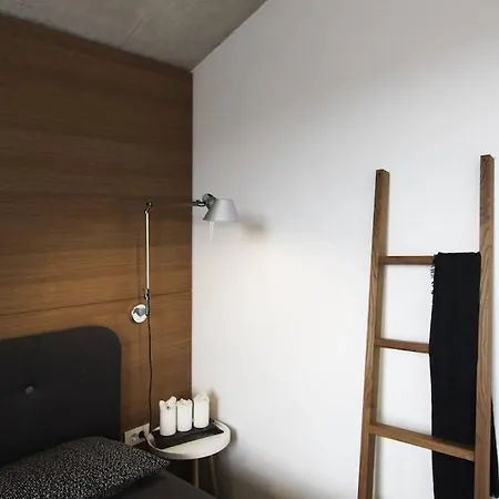 Contemporary House Padna Tatil Evi *