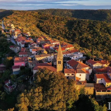 Contemporary House Padna Vikendica