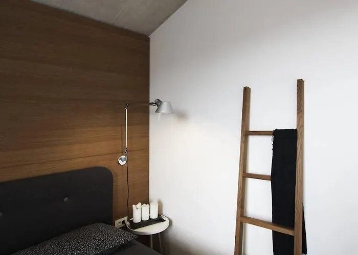 Contemporary House Padna Feriehus *