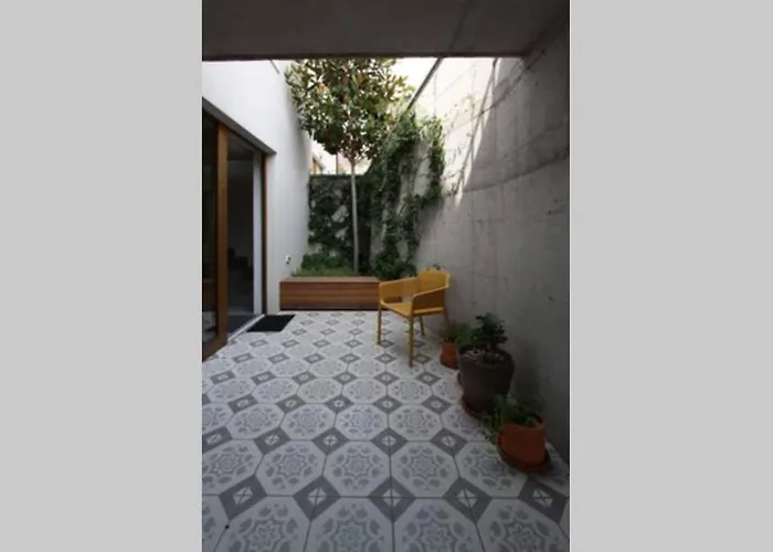 Contemporary House Padna Feriehus