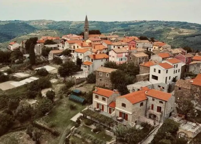 בית נופש Contemporary House Padna